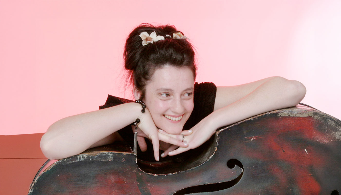 Holly Golightly ©Damaged Goods